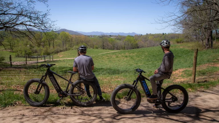Are Electric Bikes Allowed In Cades Cove?