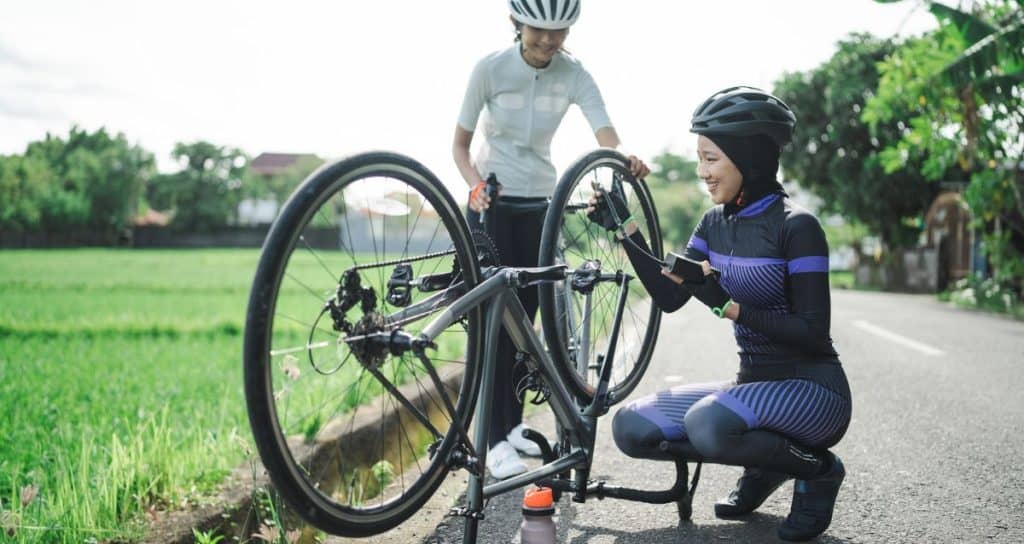 How To Change A Tire On An Electric Bike Electric Bike Explorer