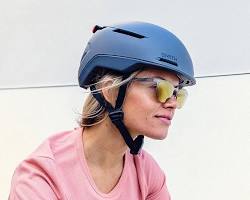 5 Must-Have Accessories for Electric Bike Commuters