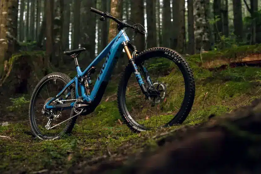 pivot shuttle am electric mountain bike